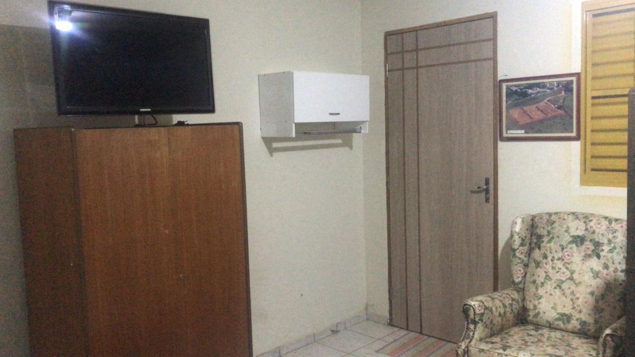 Hostel Office- Hospedagem Climatizada Quartos E Apartamentos Privativos Extrema Zewnętrze zdjęcie